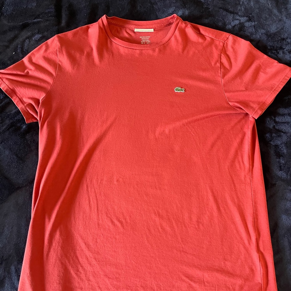 Lacoste tee size large red